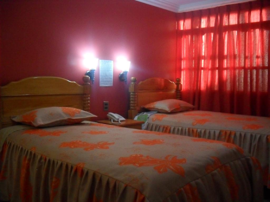 Hostal Corona Blanca Sucre Zimmer foto