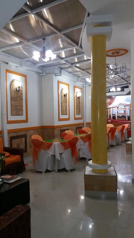 Hostal Corona Blanca Sucre Exterior foto